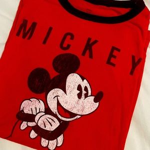 Disney Mickey Mouse Tee -XL